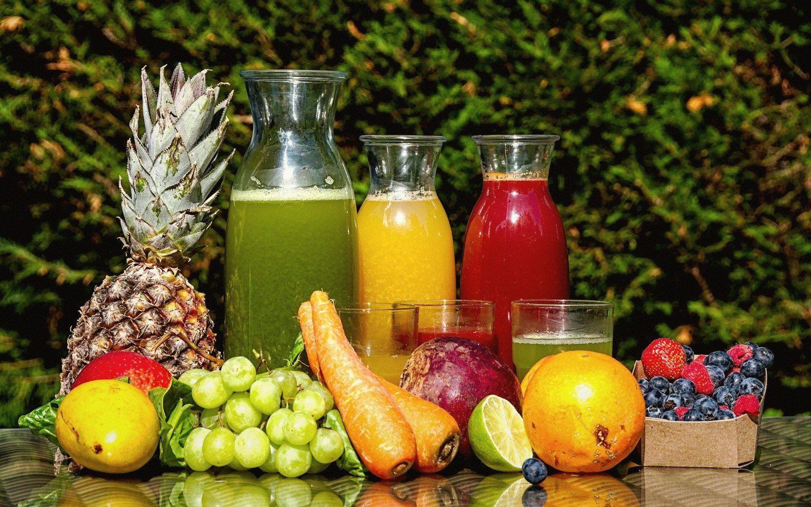 Juicing vs Blending: What’s the Difference?
